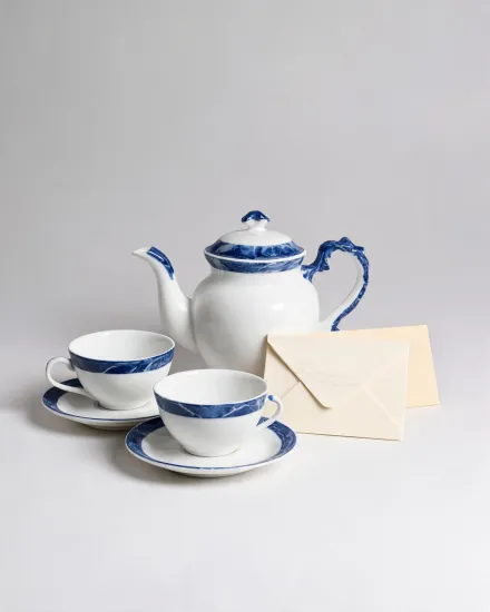 Anniversary tea set gift
